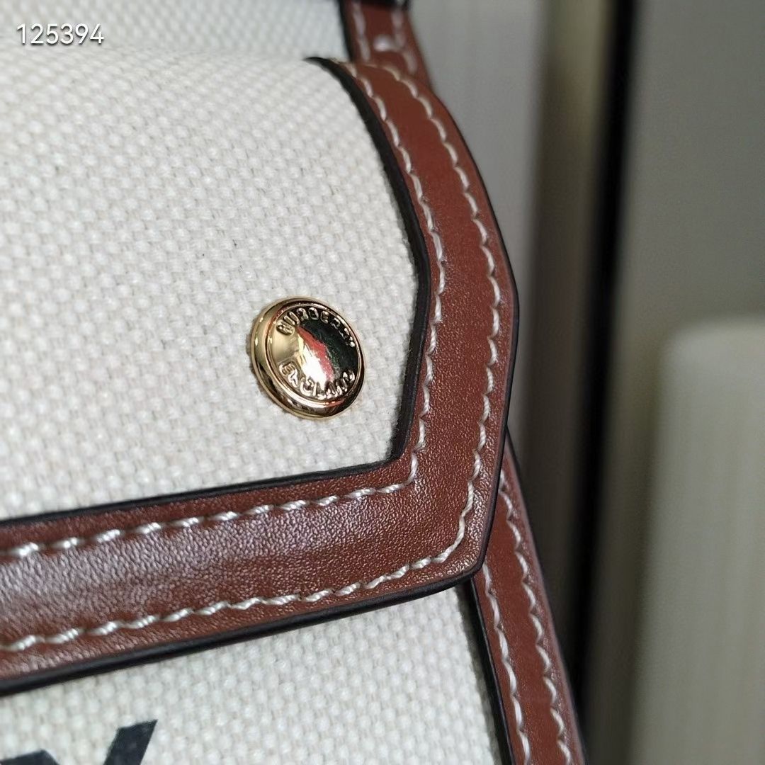 今日 BURBERRY