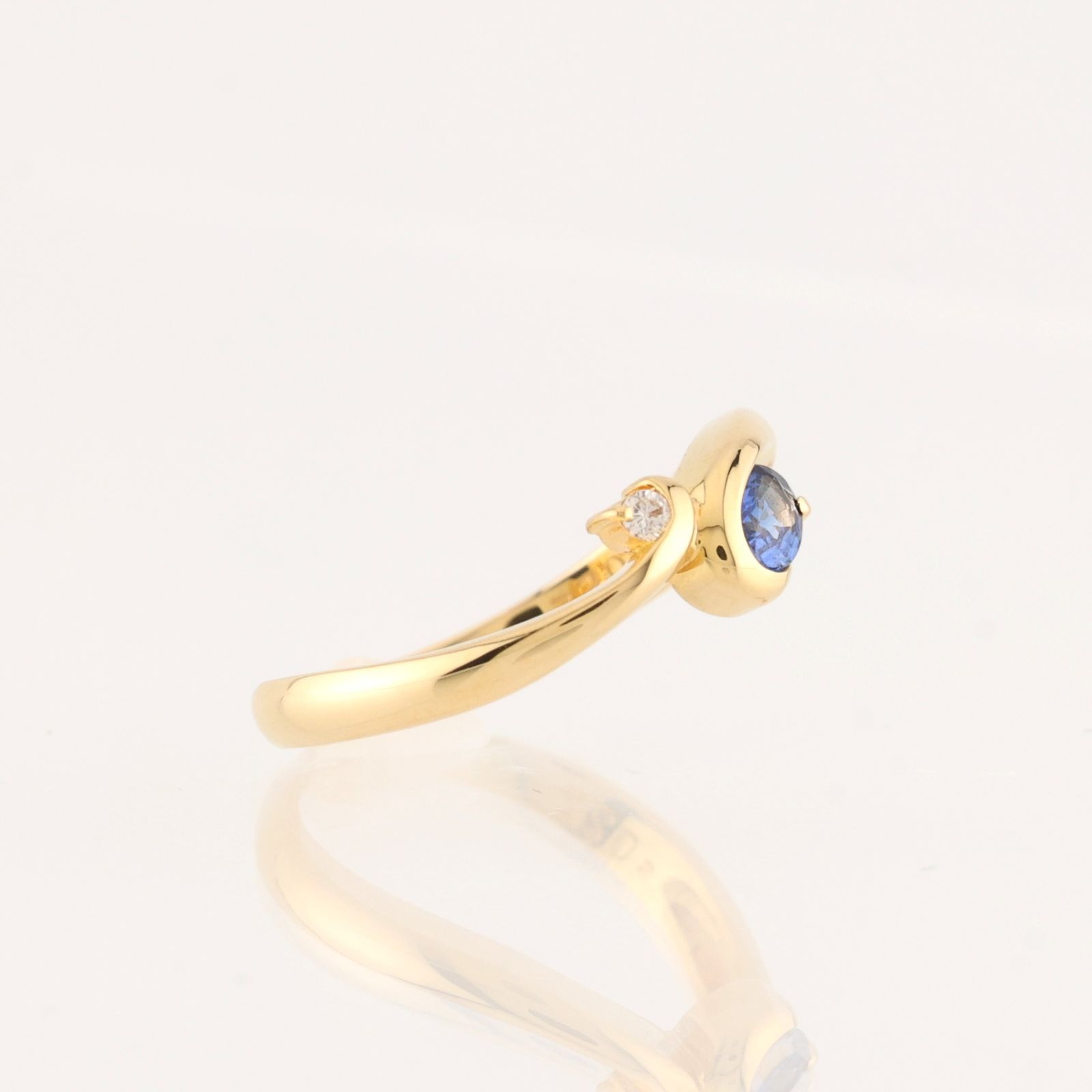 参考定価176,000円！》 K18 ゴールド サファイア 0.22ct 