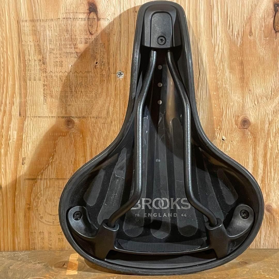 【新品】BROOKS  Cambium C67 クロスバイクやコミューターに！ コミューターバイクに、新しいコンセプトのカンビウムC67が