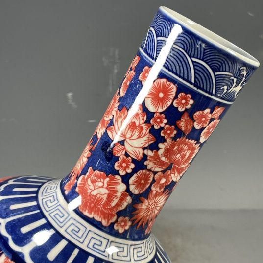 清乾隆琺瑯彩花鳥図紋天球瓶  景徳鎮 陶磁器 装飾品 工芸品 美術品 置物 清乾隆磁器藍地琺瑯彩花鳥紋四方瓶 景徳鎮 陶磁器 装飾品 現代