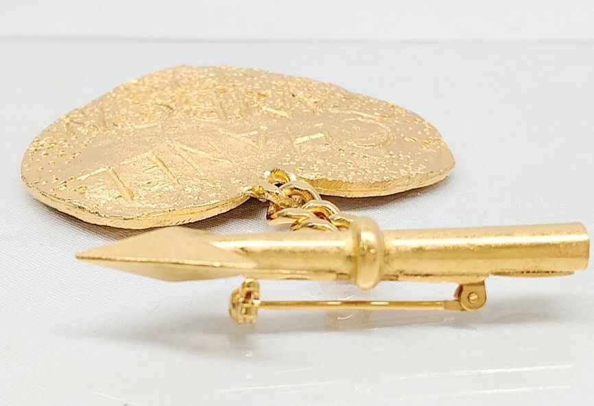 CHANEL シャネル 93P ブローチ ブランドアクセサリー ハート アロー