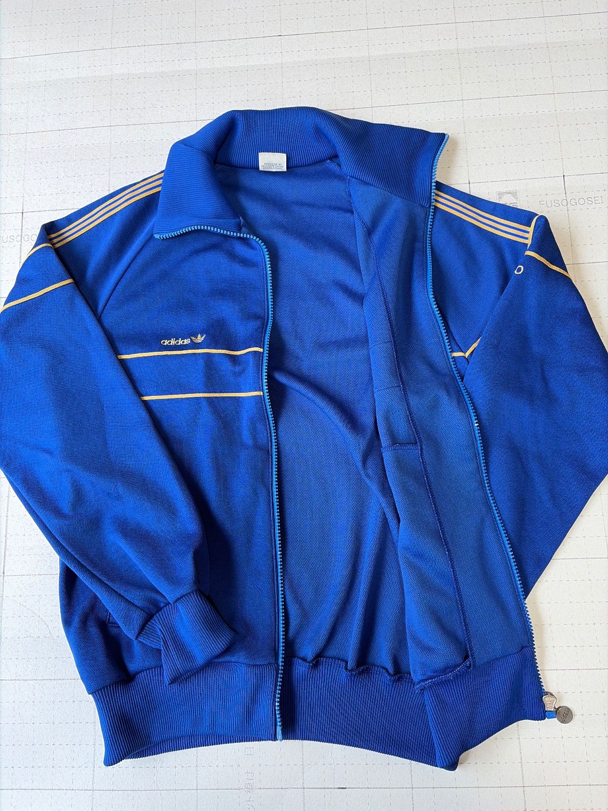 ト2509-⑩-5297 アディダス adidas レトロテクノジャージ 上下セット