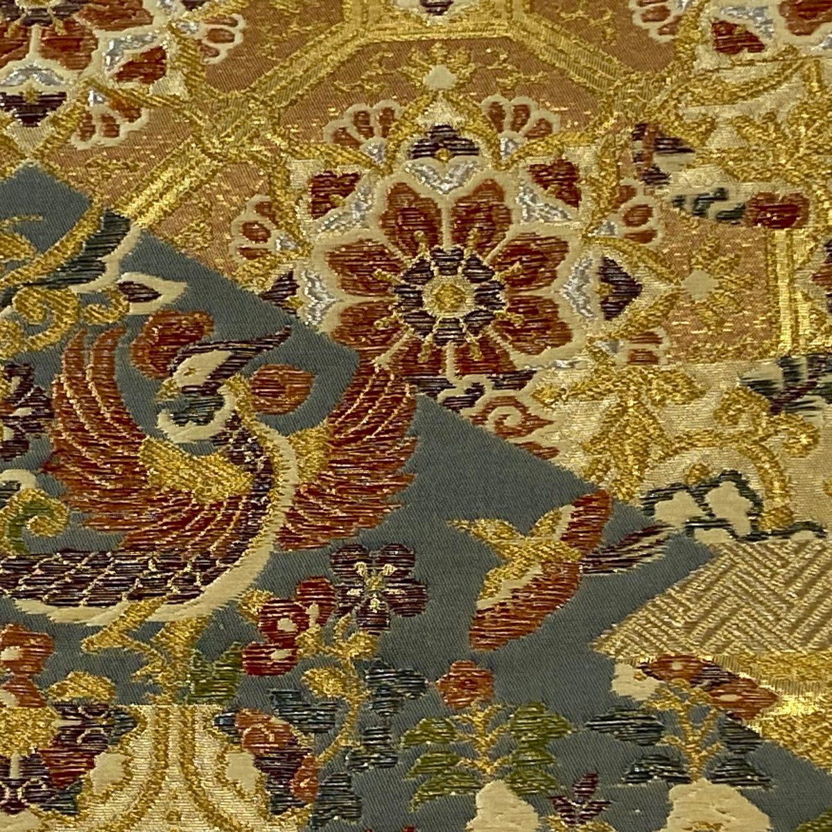 袋帯 美品 名品 吉祥鬘帯文様 花鳥 金糸 箔 銀色 六通 痛い 正絹