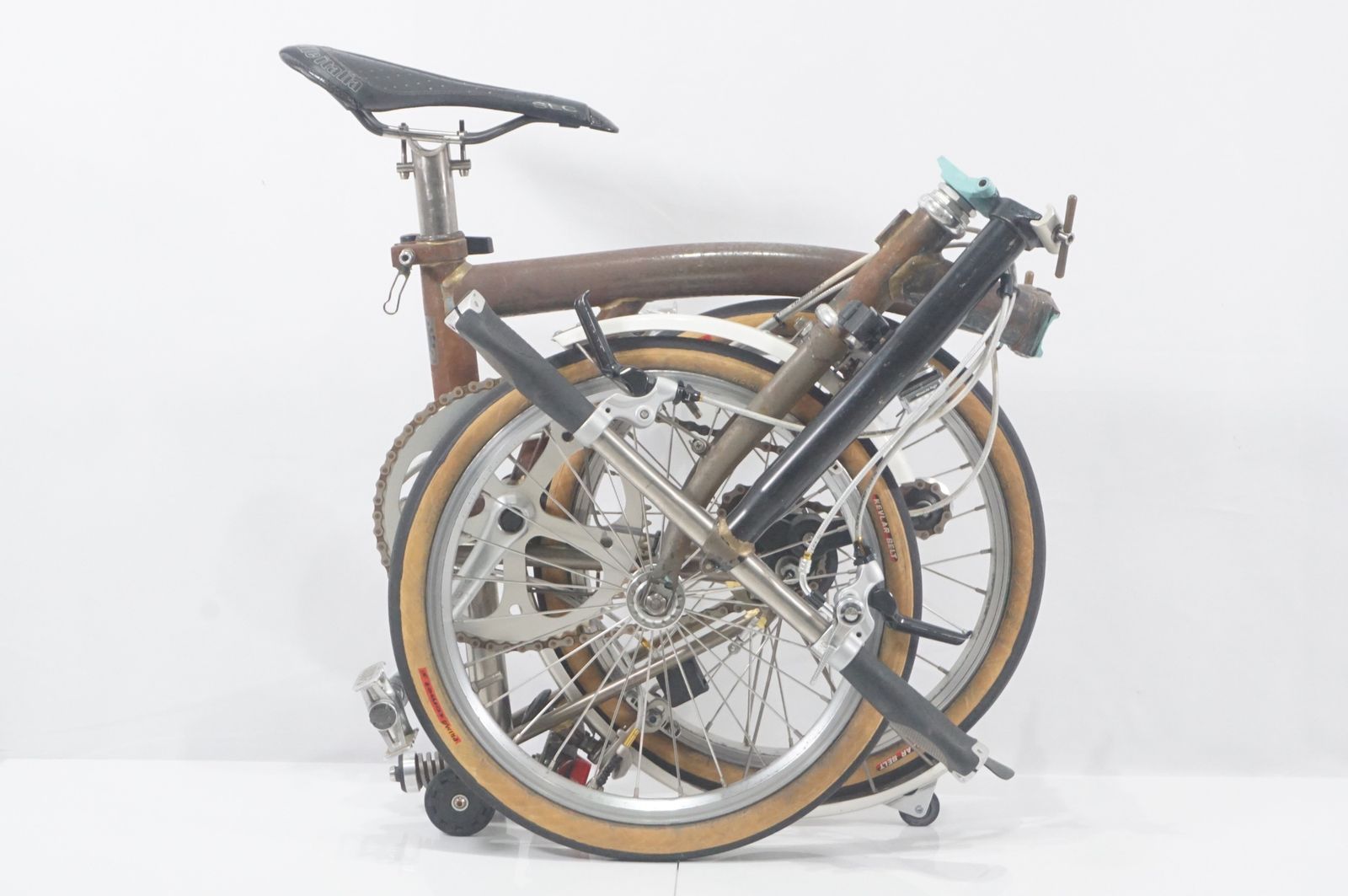 折り畳み自転車 |