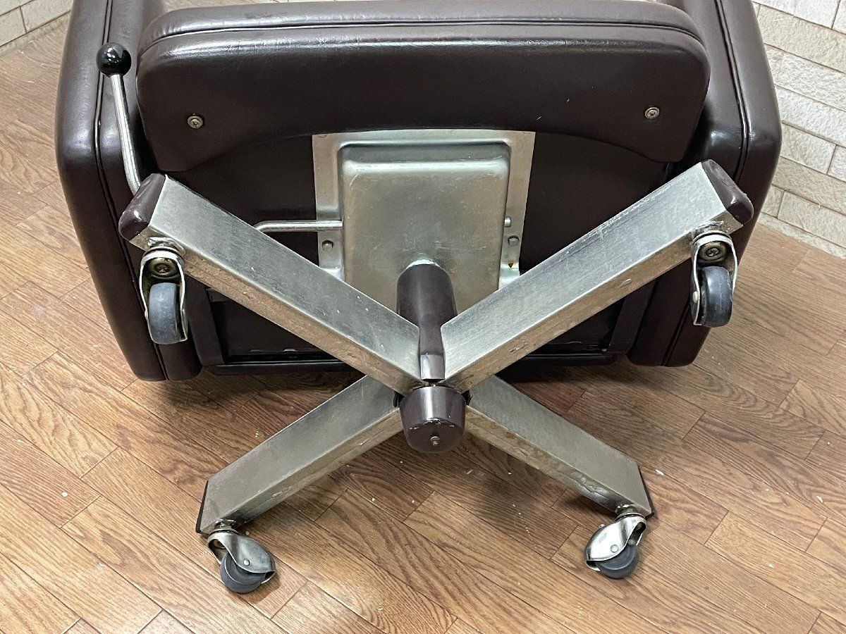 デスクチェア 回転椅子