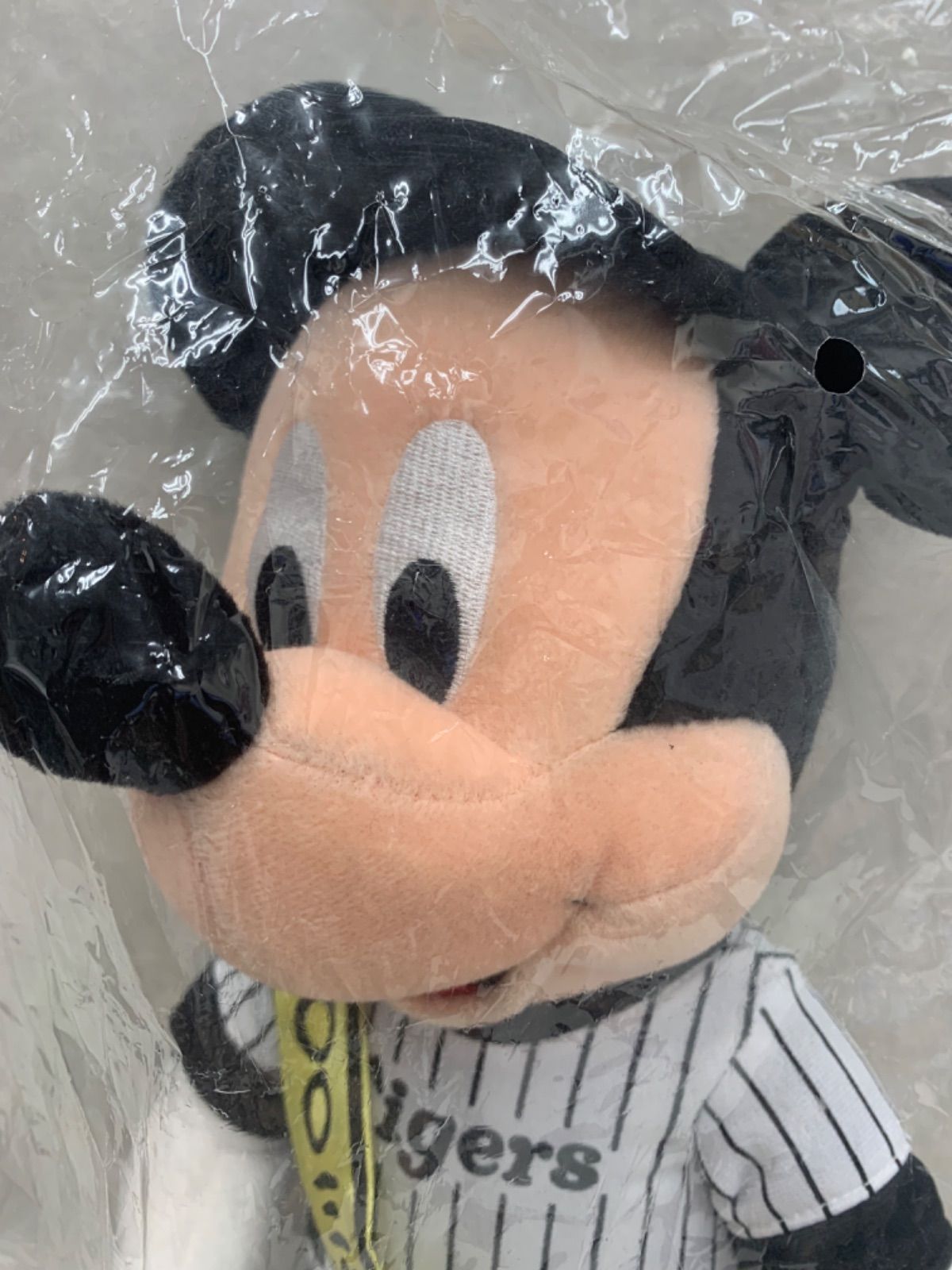 ミッキーマウス×阪神タイガース２００３年優勝記念ぬいぐるみ ⭐️新品・送料無料 ⭐️阪神タイガース 優勝記念 ミッキーマウス