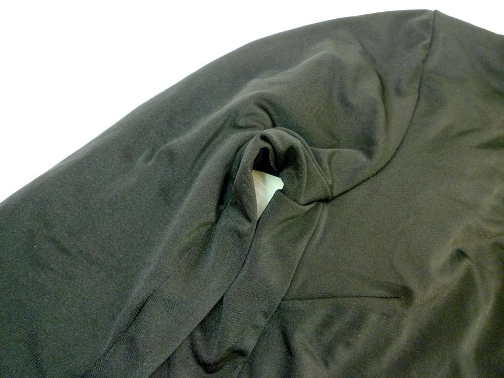 定価46,440円 美品 YOSA ヨサ ウェア LLサイズ タートルネック 公式 2L