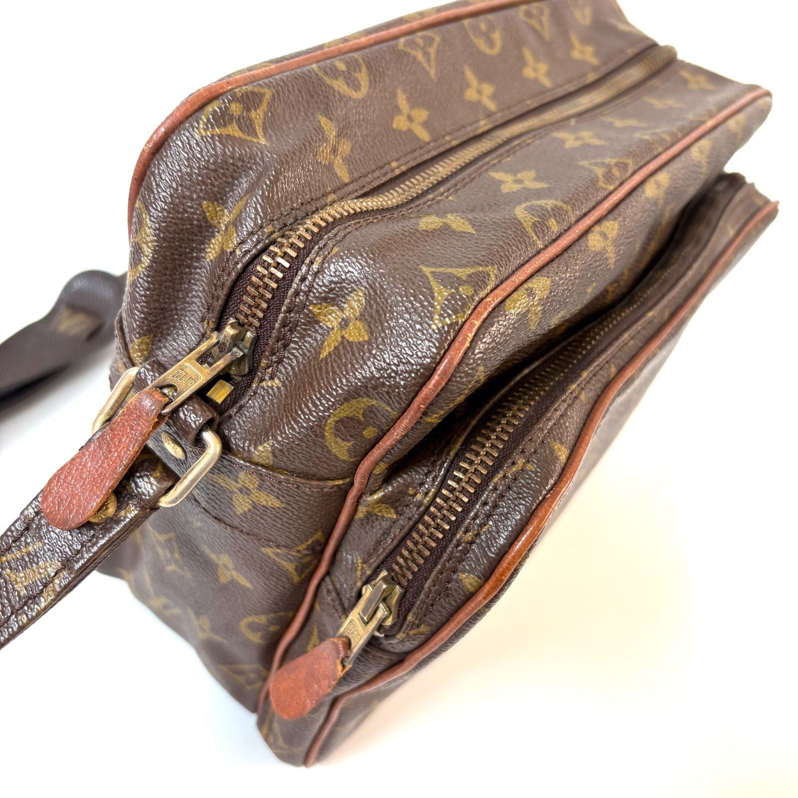 LOUIS VUITTON ミグラトゥール 旧ナイル ショルダーバッグ LOUIS VUITTON モノグラム ショルダーバッグ ミグラトゥール