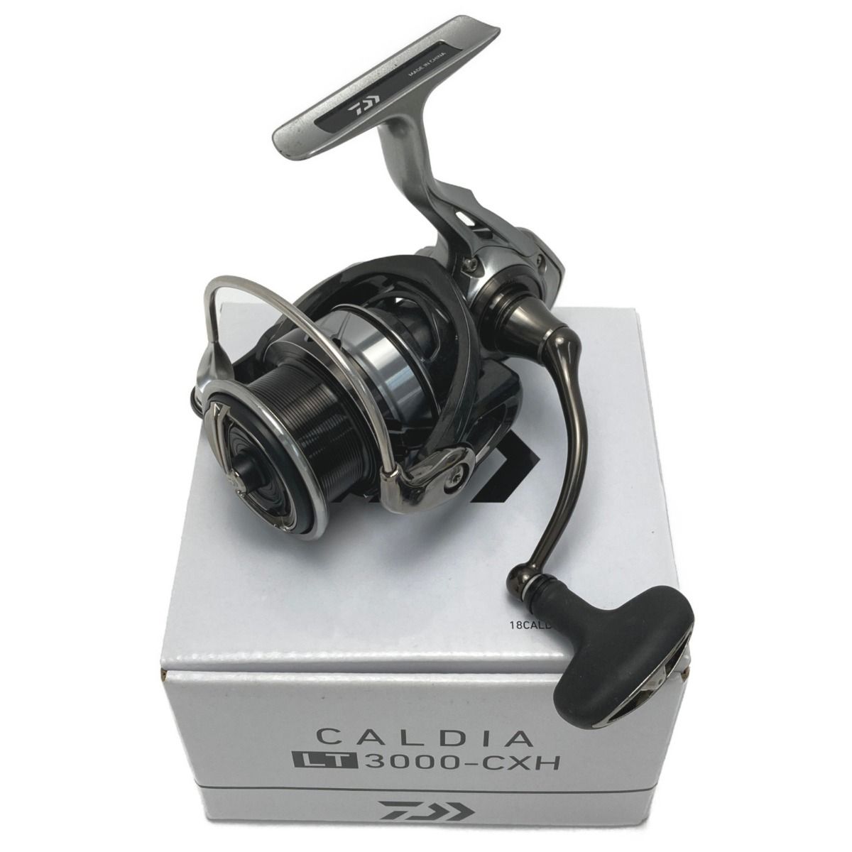 DAIWA ダイワ 18 カルディア LT3000-CXH スピニングリール 箱付き