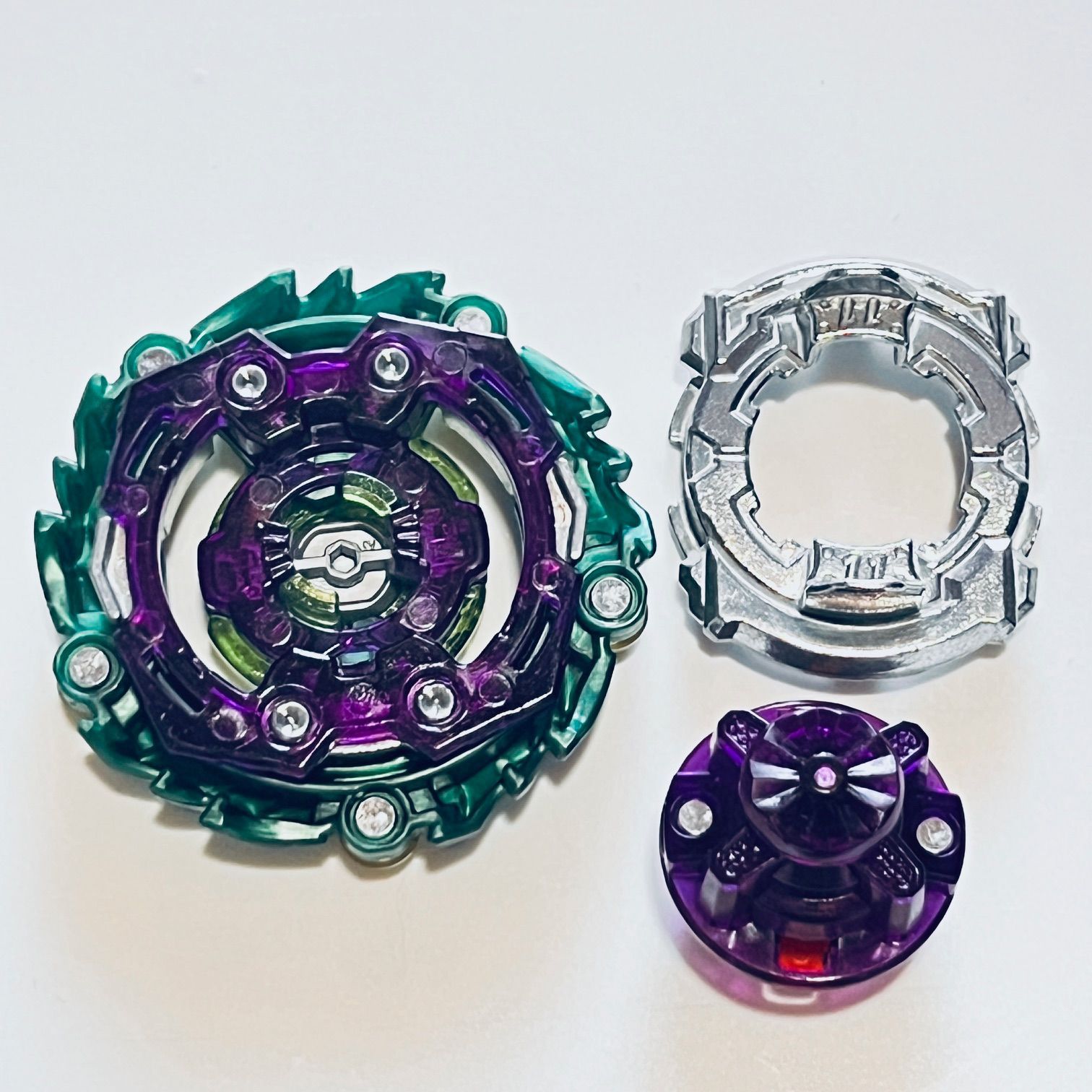 ベイブレードバースト 710sYhFC-hL._UF894,1000_QL80_.jpg