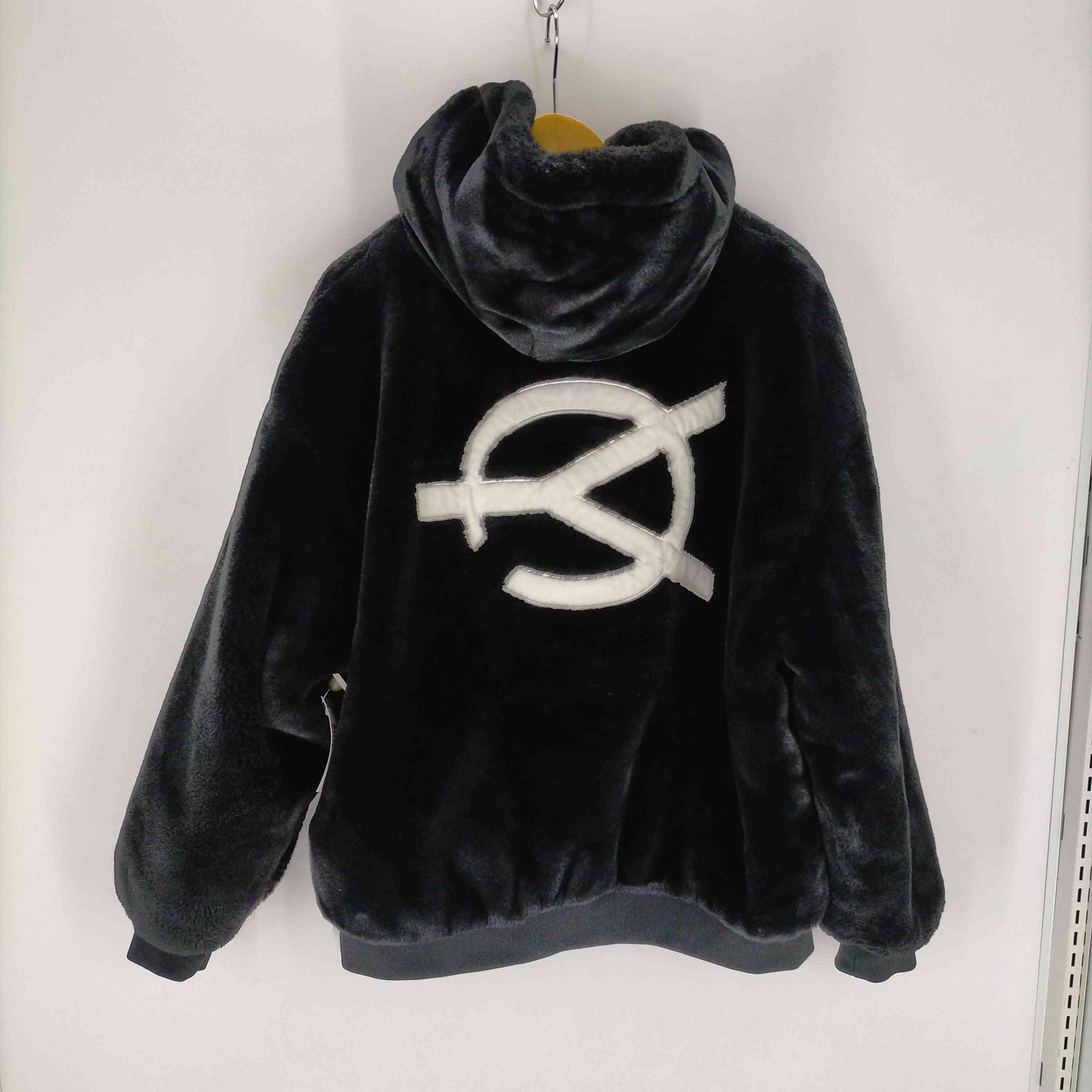 オーワイ OY LOGO FUR HOODIE JACKET ロゴファーパーカージャケット メンズ 表記無 - メルカリ