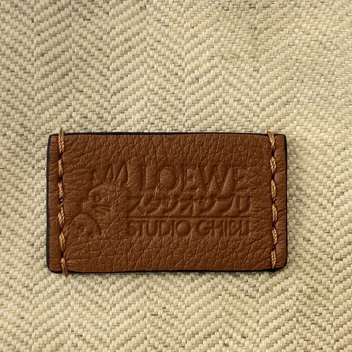 超美品 LOEWE ロエベ ジブリ ハウルの動く城 ソフィーとカルシファー 