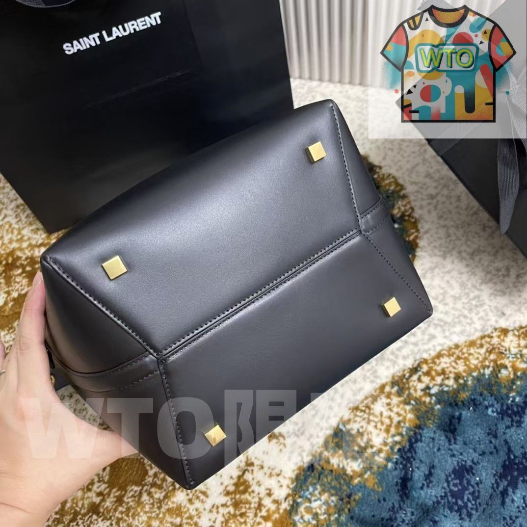 美品 ☆YSL☆ サンローランショルダーバッグハンドバッグ｜本日