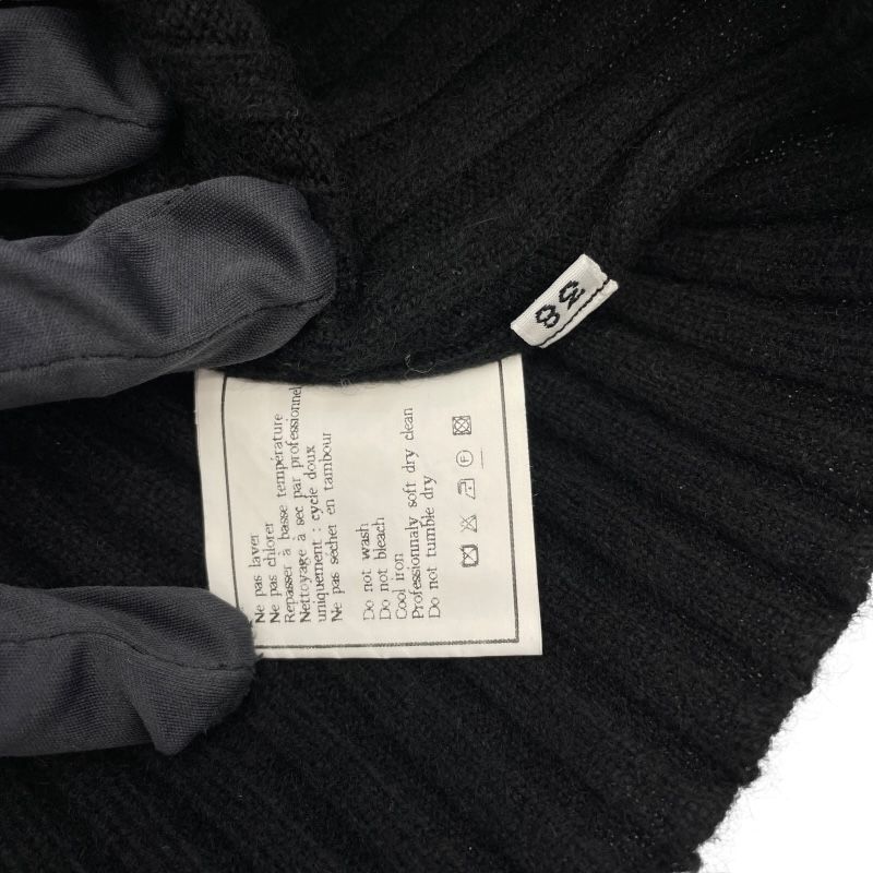 シャネル CHANEL ヴィンテージカメリアワッペンカシミヤニットセーター P08835 ブラック カシミア ニット レディース 中古 シャネル CHANEL ヴィンテージカメリアワッペンカシミヤニット