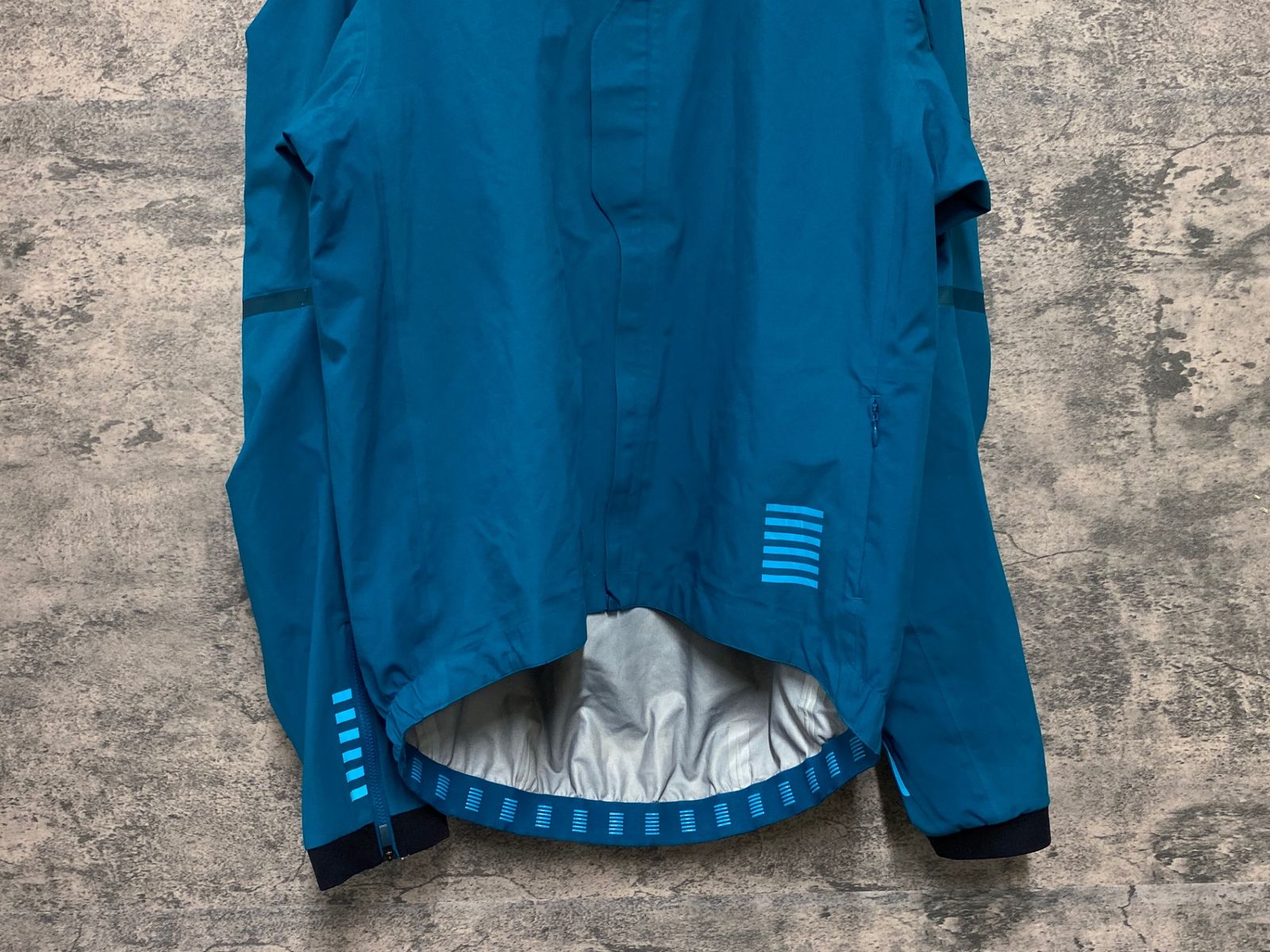 JJ114 ラファ RAPHA PRO TEAM INSULATED JACKET 緑 XL 【公式通販】