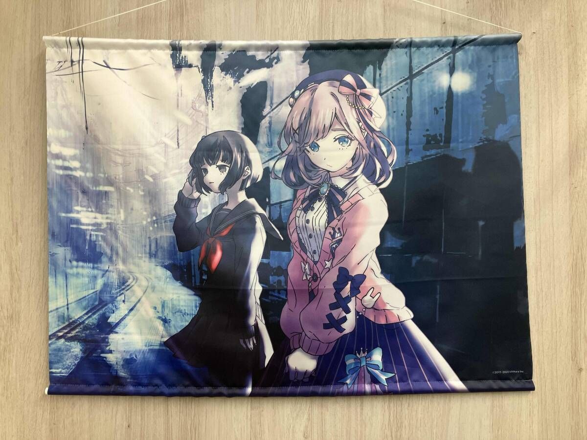 【難あり】森永こるね　B2タペストリー 雨森小夜&鈴原るる×きさらぎ駅 B2横タペストリー - メルカリ