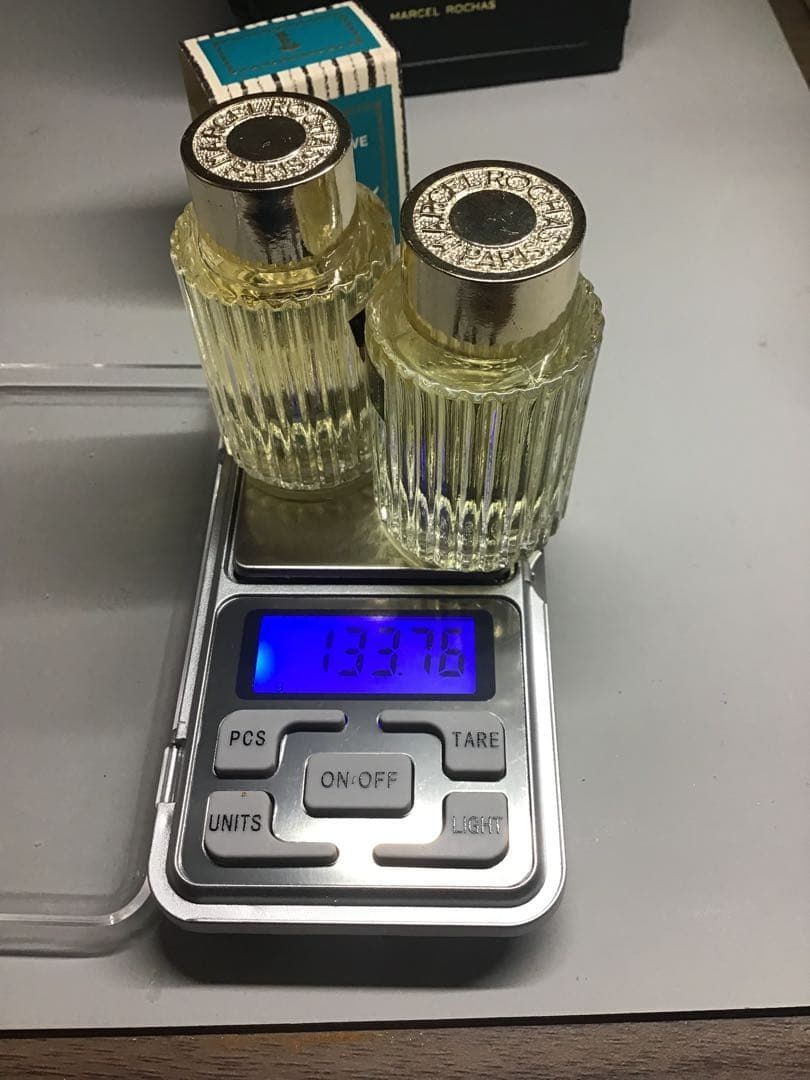 moustacheムスタッシュ ロシャス