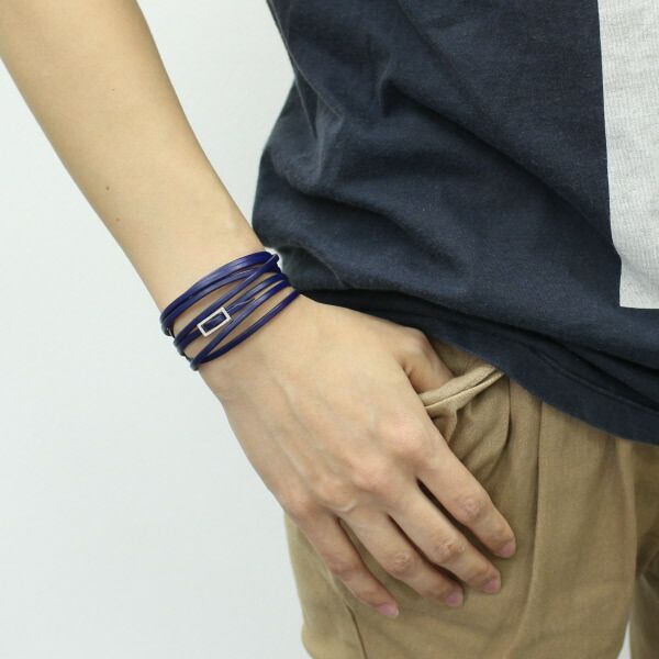 全3色 ユニセックス ぐるぐるラップレザー革風ブレスレット 誕生日