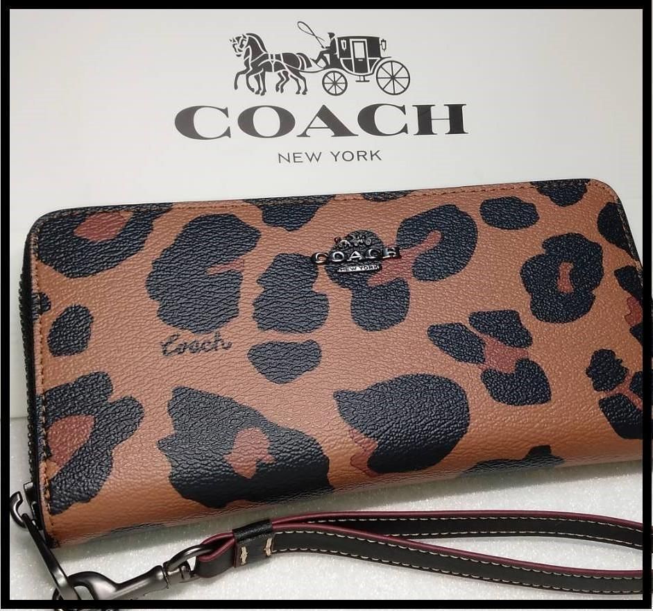 COACH 新品 レオパード 柄 長財布 レディース コーチ 豹柄 小物 財布