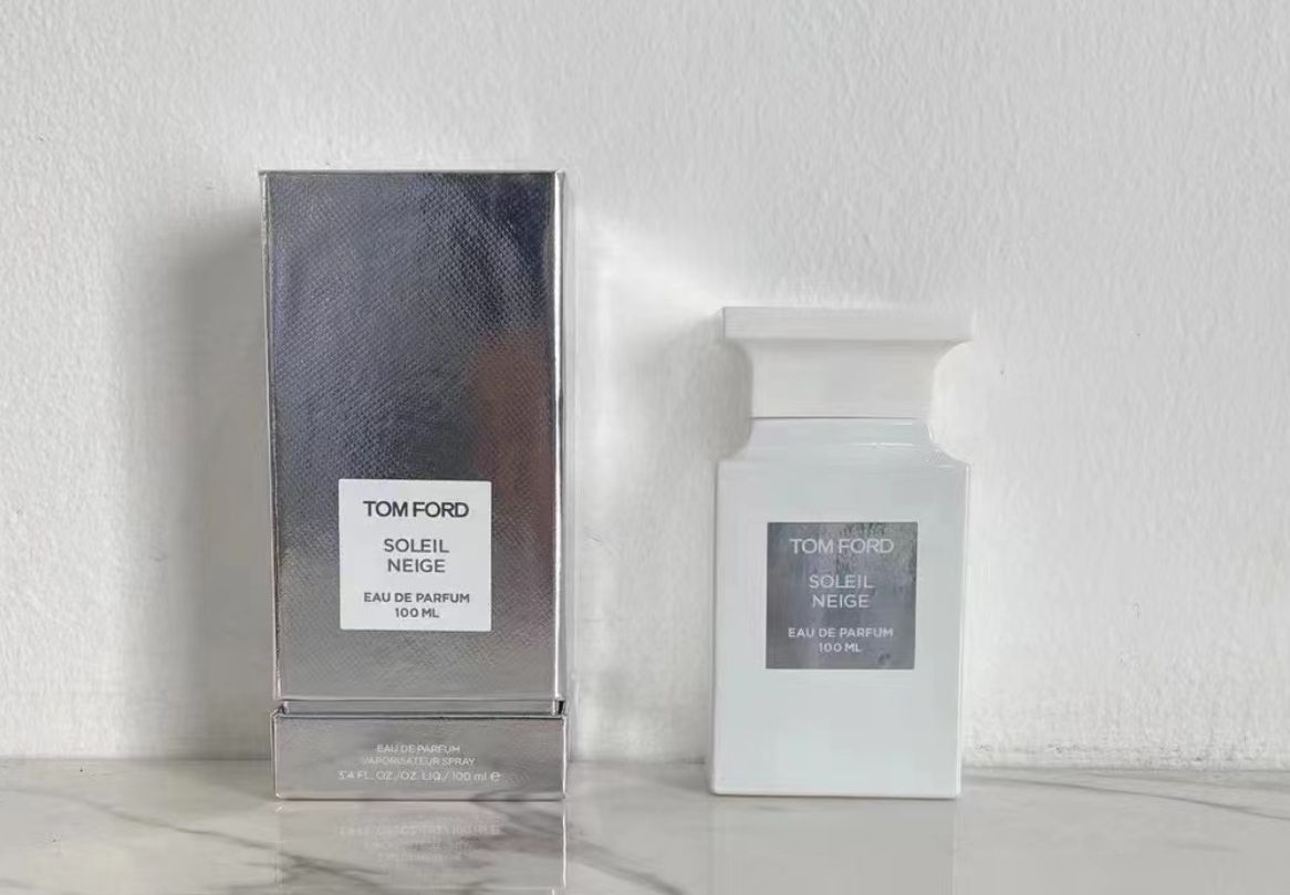 新品 TOMFORD トムフォード ソレイユ ネージュ 香水 100ml