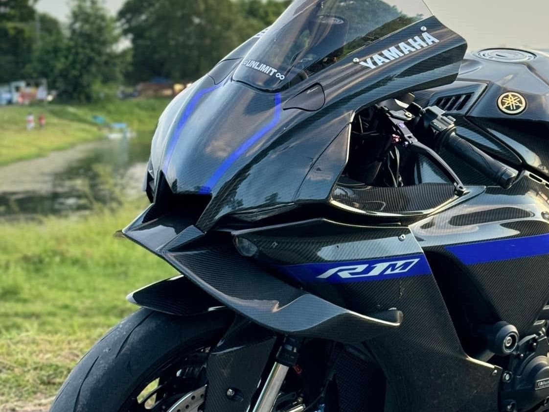 ecr33 タイプM ウィング　点灯ok スカイラインクーペ ECR33 GTS系 リアウイング 前期用 塗装済み