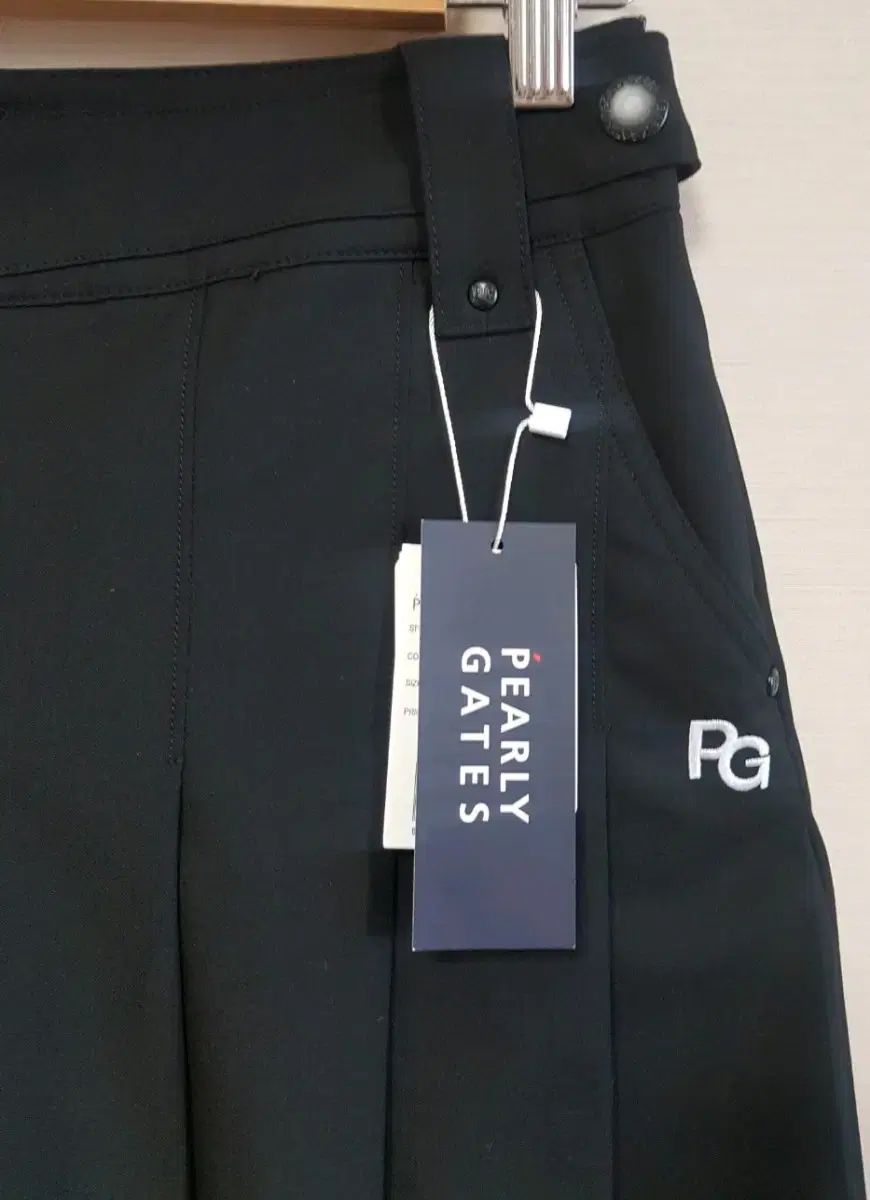 新品】パーリーゲイツ パンツ 白×ネイビー ロゴ刺しゅう ストレッチ