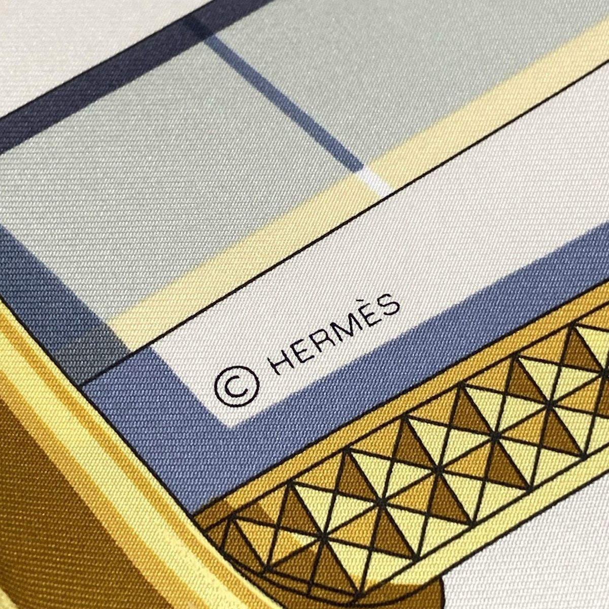 HERMES(エルメス) スカーフ美品 カレ90 アイボリー×イエロー HERMES(エルメス) スカーフ美品 カレ90 アイボリー×イエロー