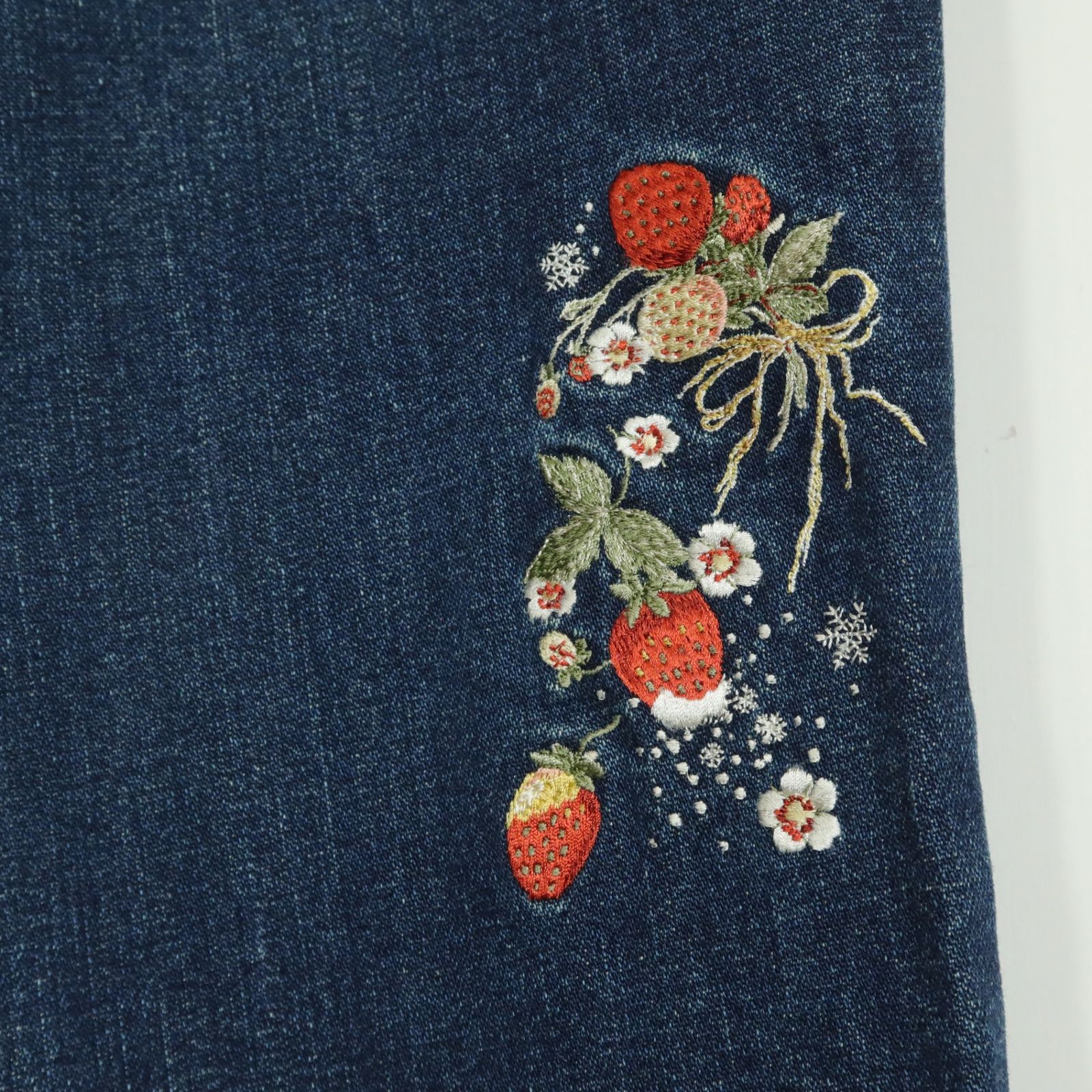 kotohayokozawa×PINK HOUSE CHERRY EMBROIDERY JEANES （デニム