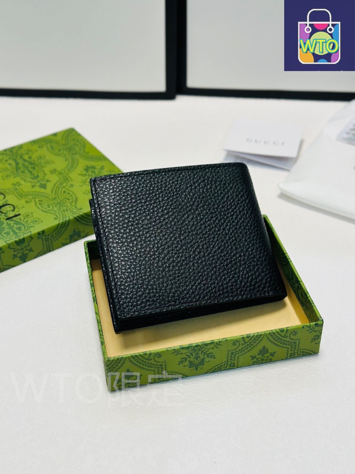 【GUCCI】グッチ★wallet★ショートウォレット★未使用 GUCCI グッチ （GUCCI） エンボスロゴ ミニウォレット