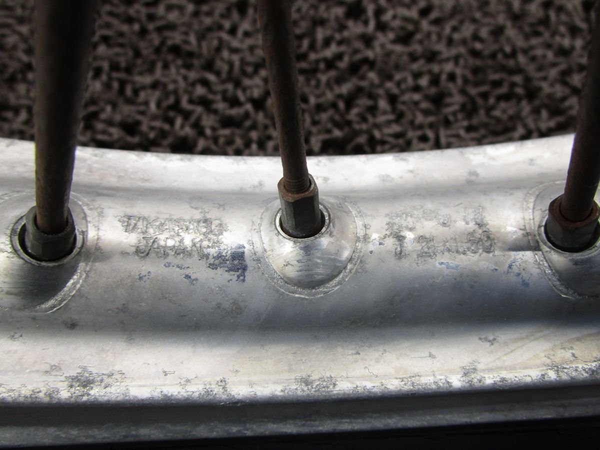 フロントホイール