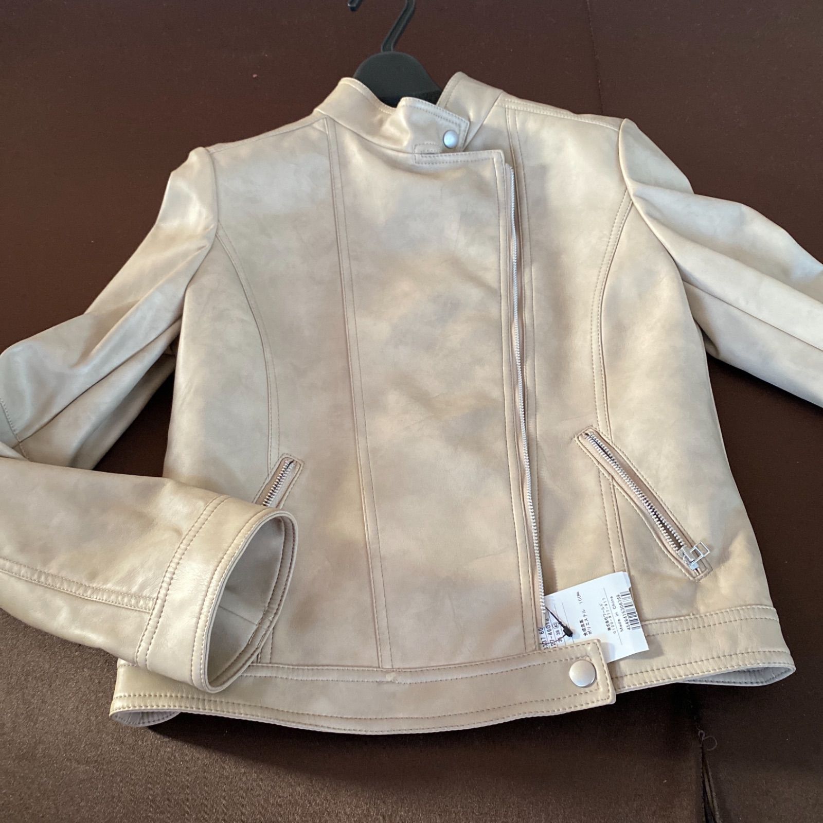 新品 INDIVI インディヴィ レザージャケット ライダース ベージュ 