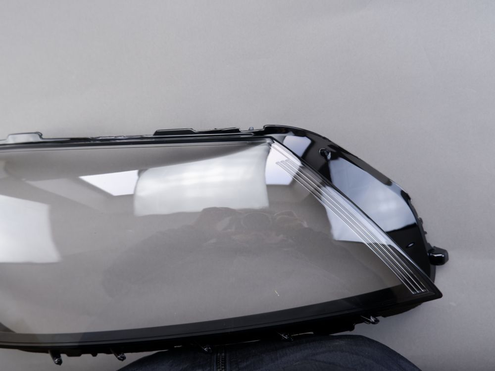 パサート B7 VW ヘッドライト 曇り除去 黄ばみ ひび割れ リペア