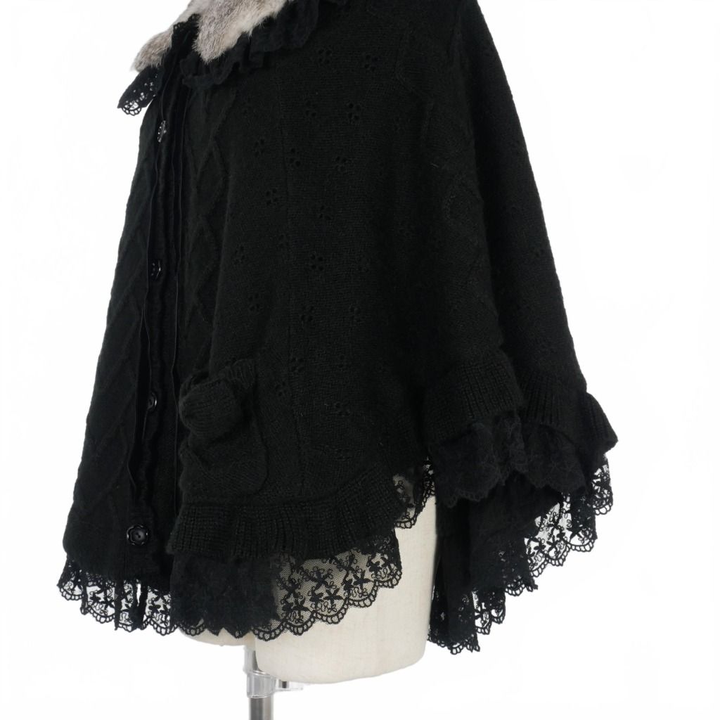 ピンクハウス ラビットファーレース付きケープポンチョ ニット 裏ボア