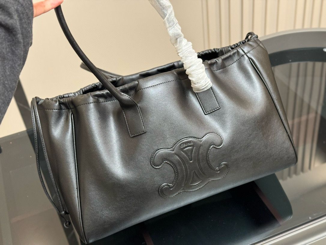 CELINE トートバッグ 保存袋付き 完売品☆】 【大幅お値下げしました】セリーヌ トートバッグ 保存袋