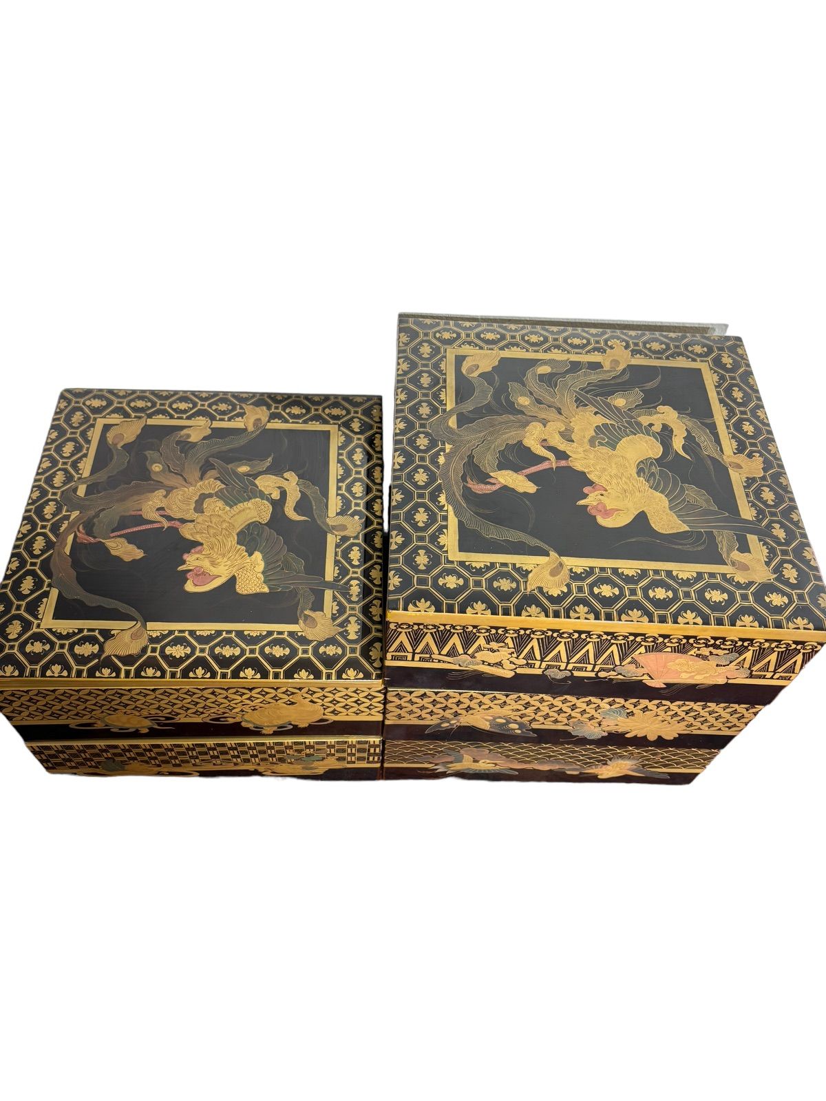 おかもち付き 金箔使用 高級重箱 年代物 5段 富山漆器 木製 お正月 お節料理 おかもち付き 金箔使用 高級重箱 年代物 5段 富山漆器 木製 お正月 お節