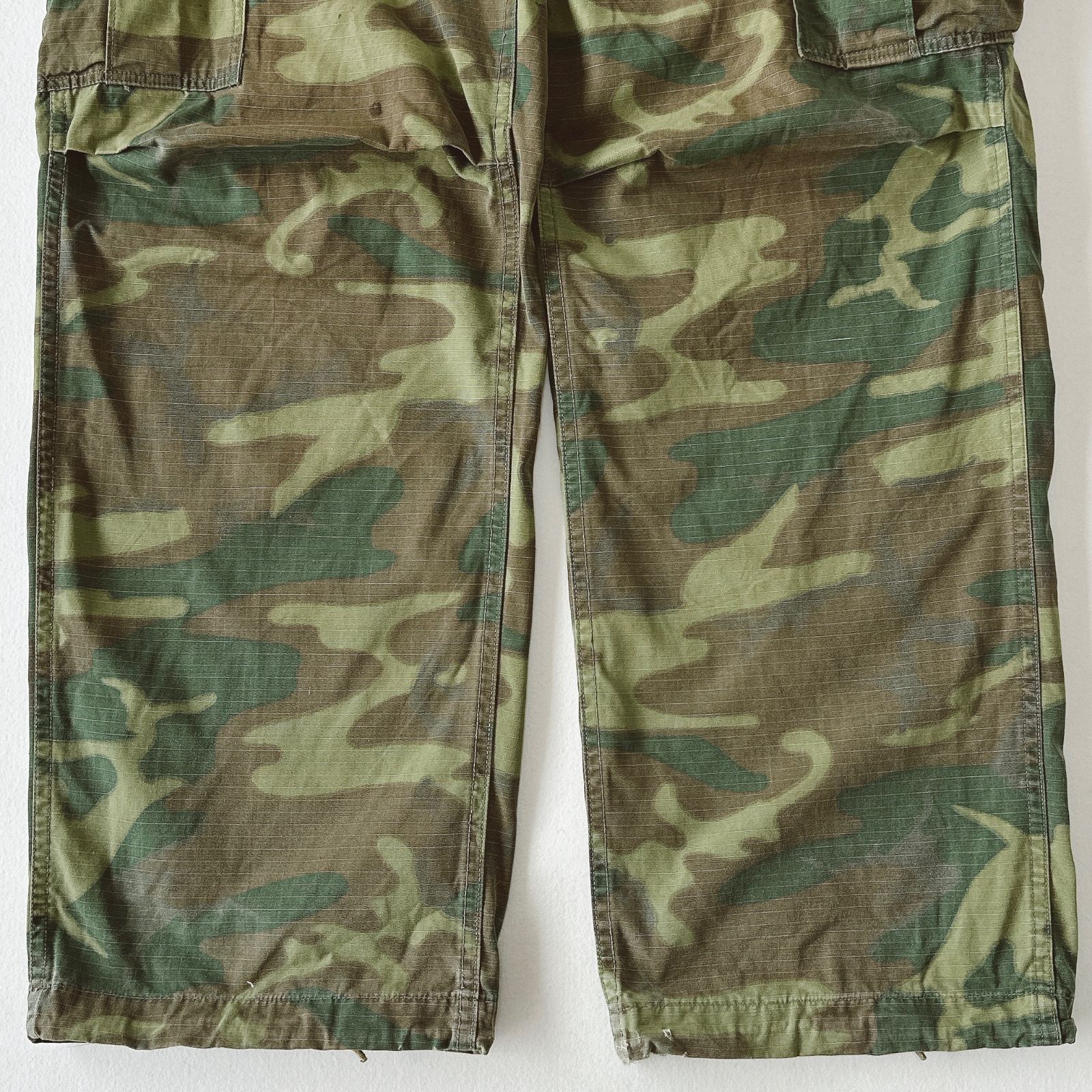 60s US ARMY 米軍実物 ERDL グリーンリーフ カモ ジャングル 