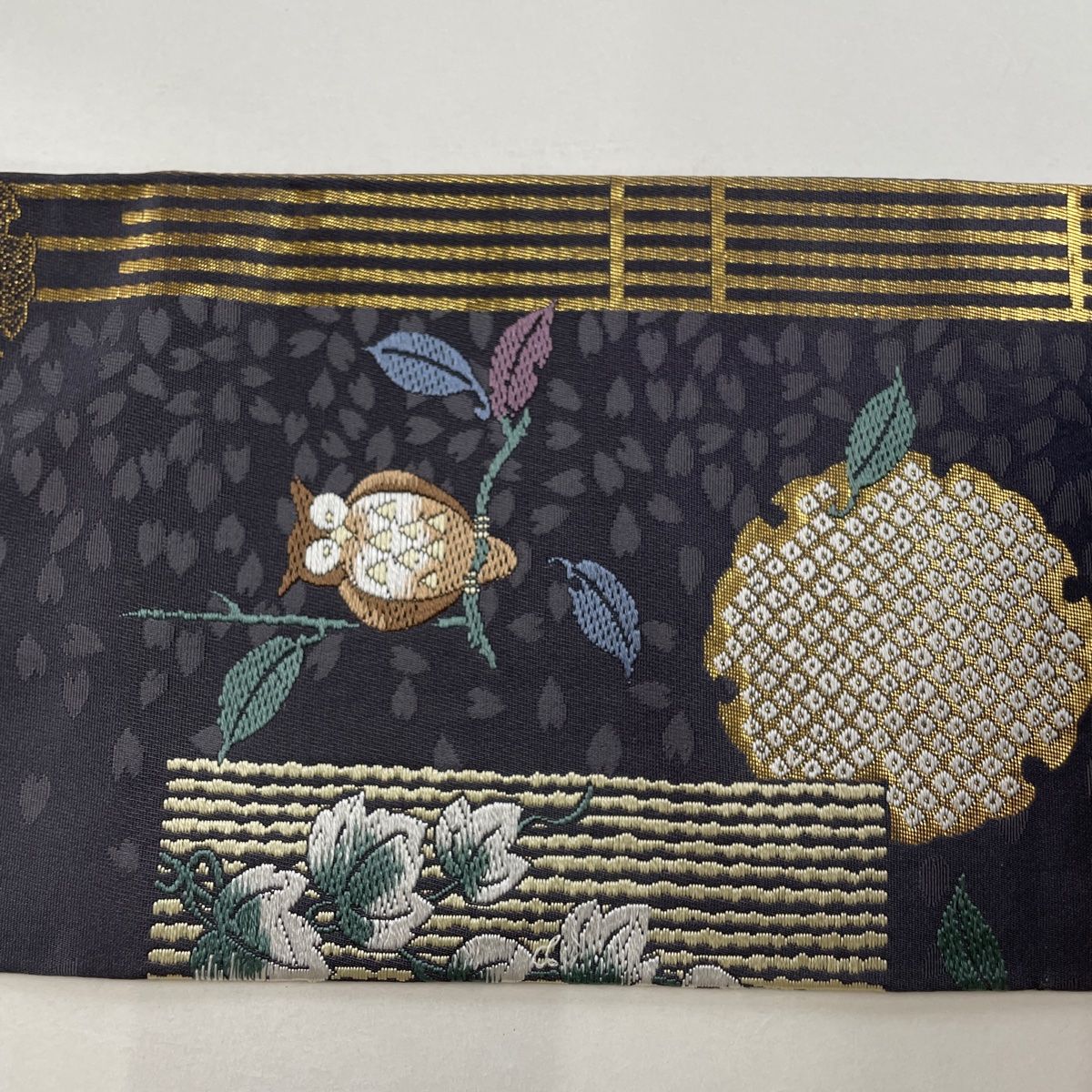 金銀雪輪 名古屋帯 金銀雪輪 名古屋帯 落款あり 楽天市場】雪輪(種類 金銀雪輪 名古屋帯 金銀雪輪 名古屋帯 落款あり 楽天市場】雪輪(種類