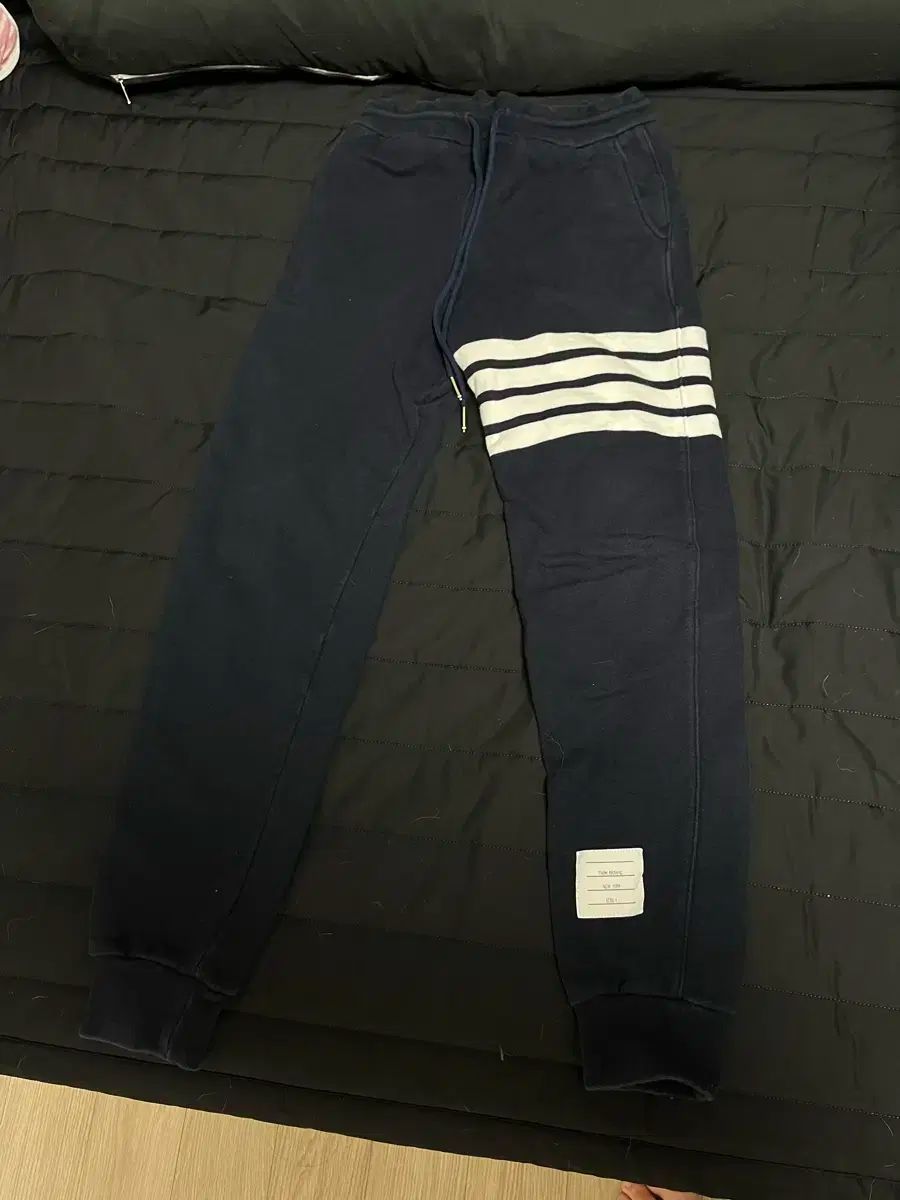 Thom Browne トム ブラウン ジョガーパンツ 1 サイズ