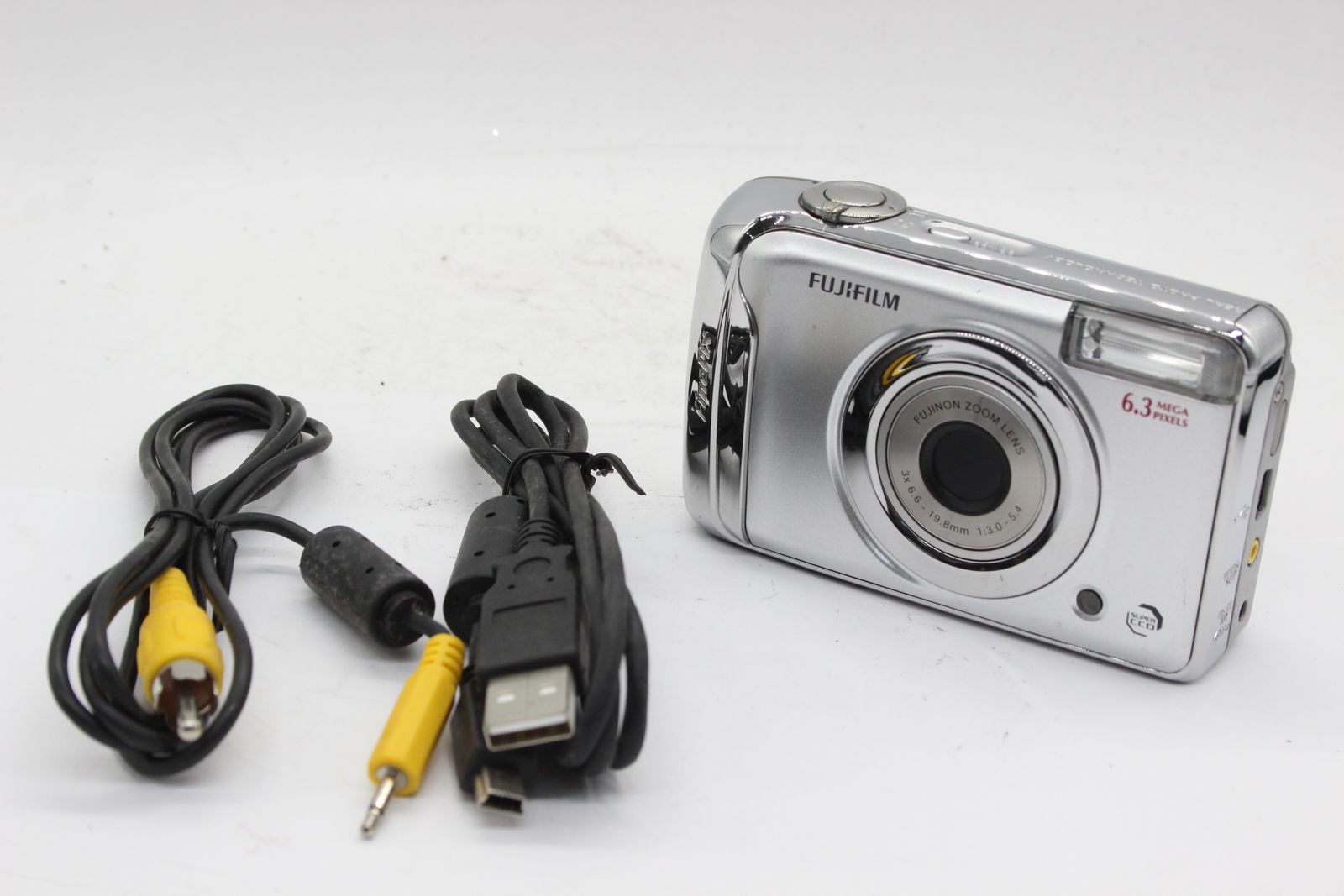 返品保証】 【便利な単三電池で使用可】フジフィルム Fujifilm Finepix