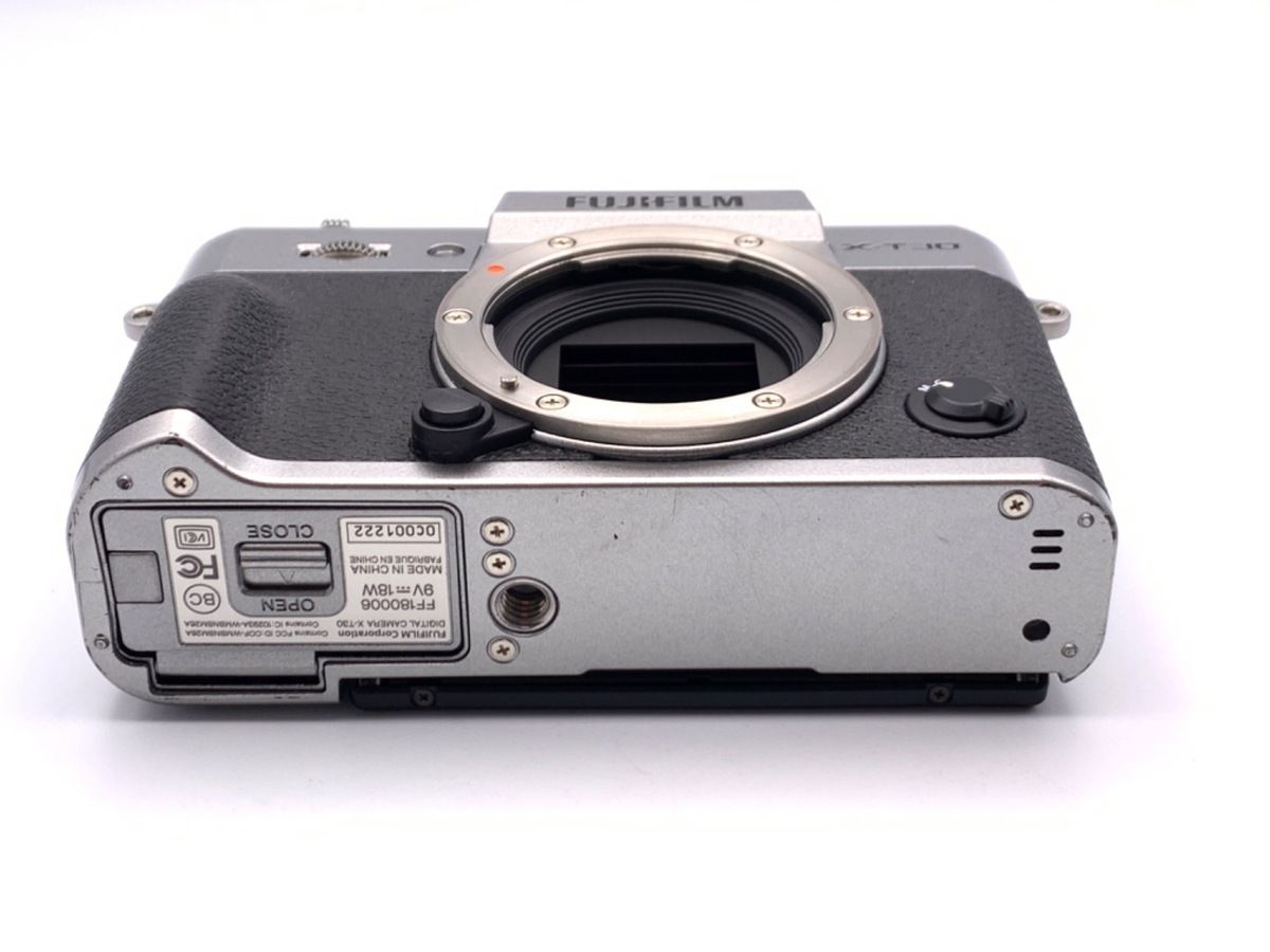 新品 フジ X-T3 ボディ シルバー カメラのキタムラ購入 1年保証 送料無料 中古：B(並品)】フジフイルム X-T3 ボディ シルバー | 2149031794552