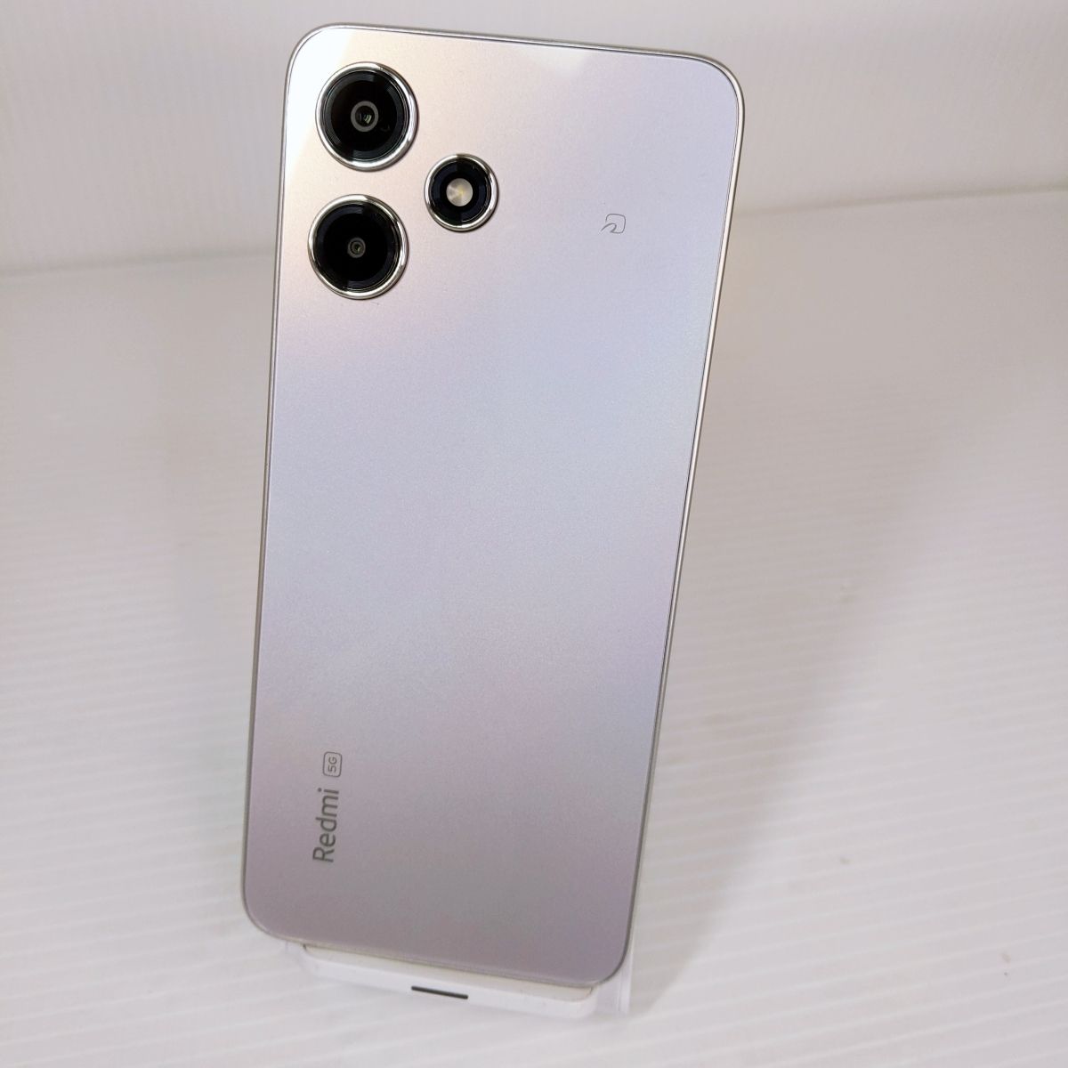 品】シャオミ Xiomi Redmi12 5G XIG03 ポーラーシルバー ※本体のみ