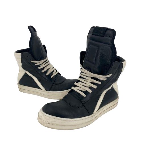 未使用級✨️ ヴィトン タイムアウトライン LVサークルロゴ 22.5cm相当