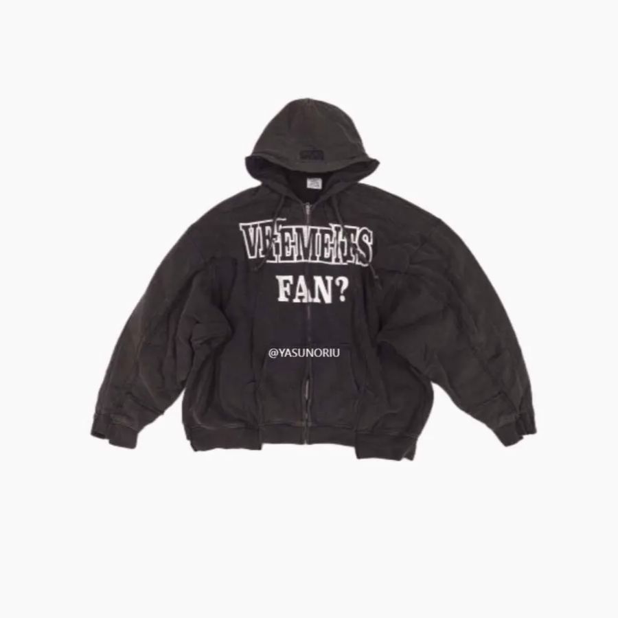 VETEMENTS FAN DECONSTRUCTED ZIP-UP HOODIE / WASHED BLK ロゴプリントジップパーカー 23AW