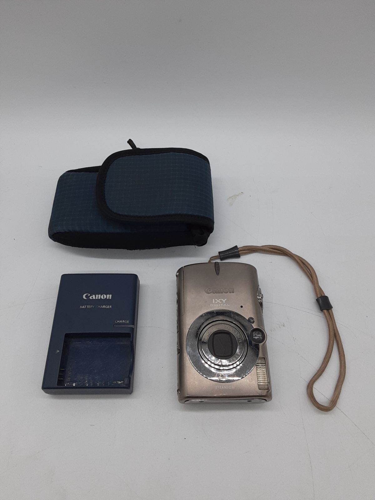 ジャンク Canon キャノン IXY DIGITAL コンパクトデジタルカメラ