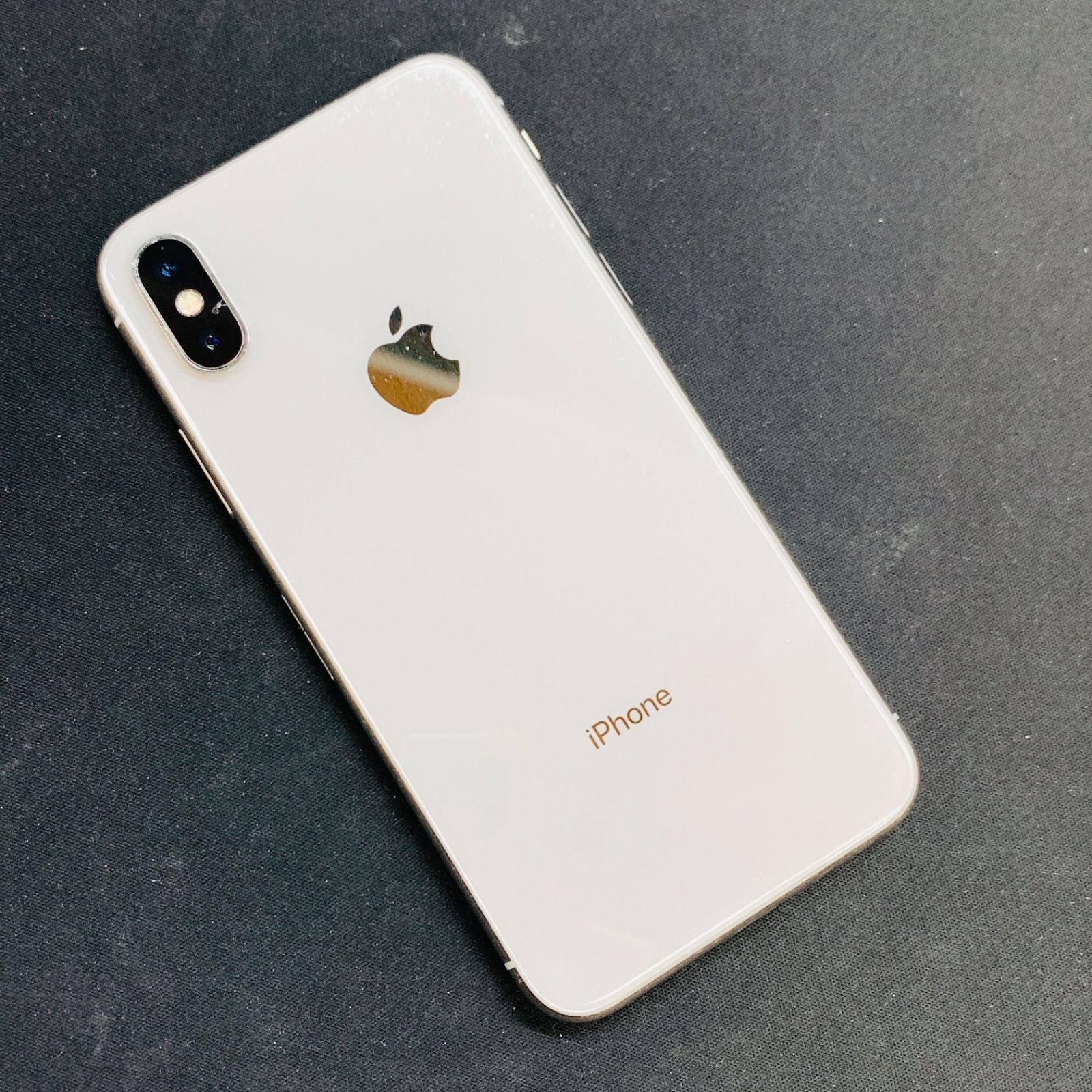 SIMﾛｯｸ解除済 美品 iPhoneX 64GB P7スマートフォン本体 