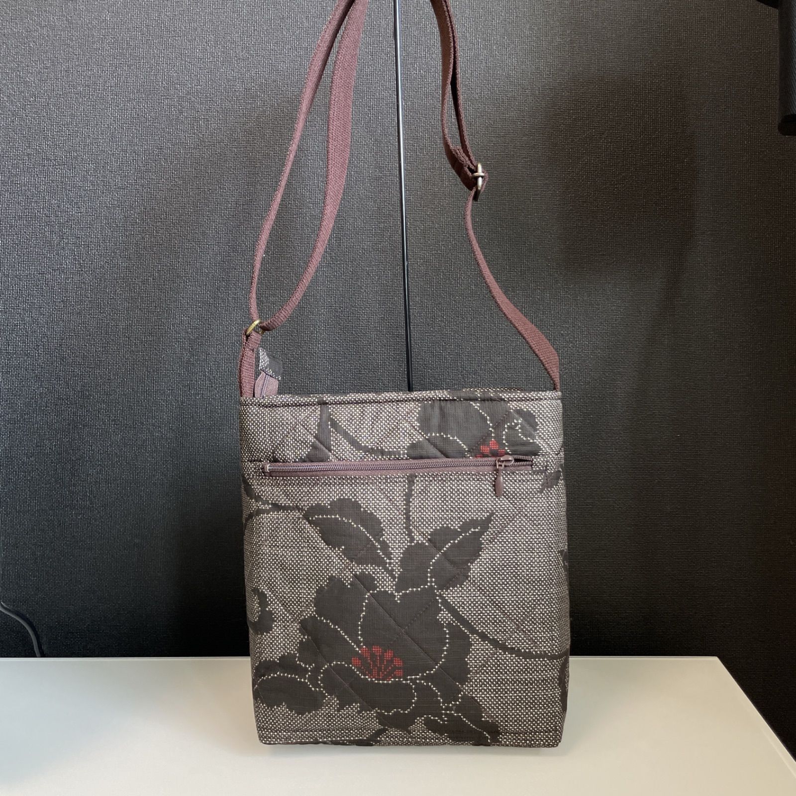 専用　大島紬、帯リメイク　ハンドメイド　利休バック ハンドメイド】 大島紬 着物リメイク ハンド バッグ3点セット