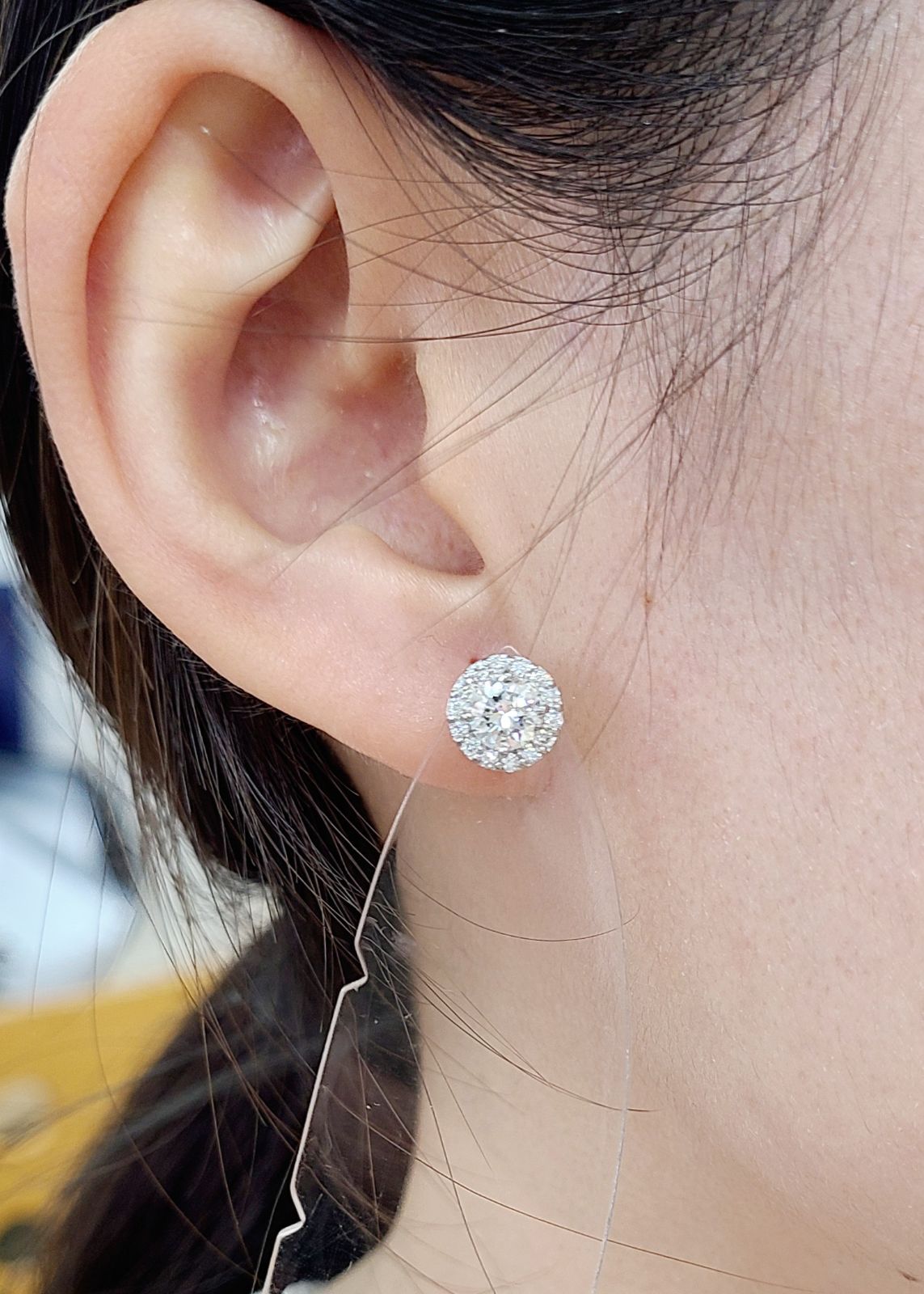 ギラギラ！0.87ct G VS GOOD ダイヤモンド 取り巻き ピアス 鑑 - メルカリ 