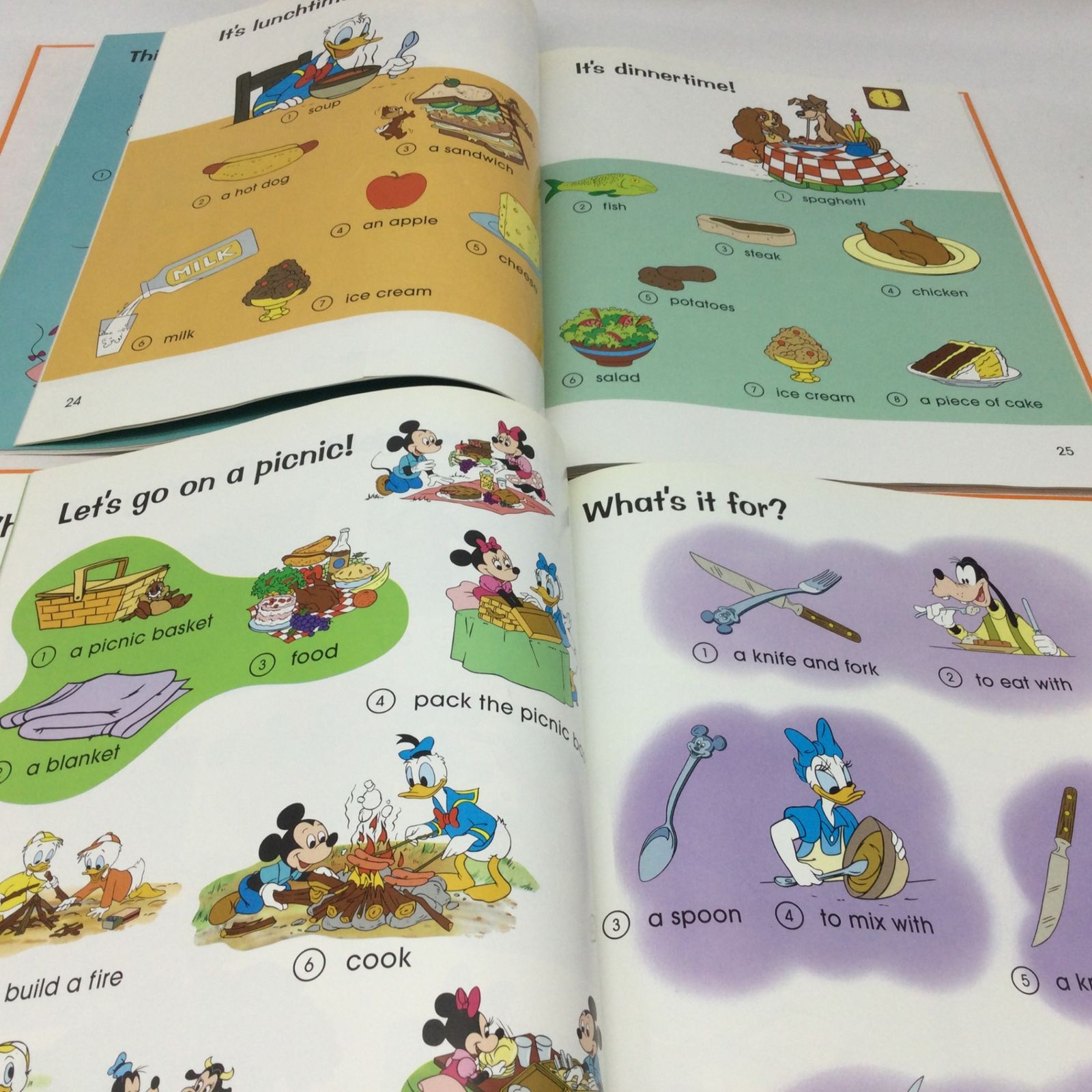 ディズニーWORLD ENGLISH ディズニー英語 Disney's World of ENGLISH 1巻目 - メルカリ