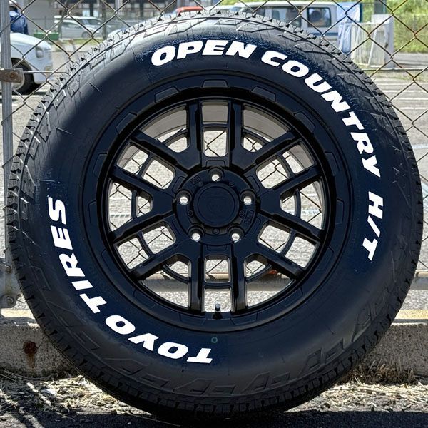 ラスト1台分 デリカD 5 RAV 4 CX エクストレイル 16インチ タイヤホイール4本 オープンカントリーHT 215 70 R 16 ホワイトレター 車高OK 街乗り向けタイヤ