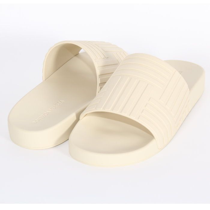ボッテガヴェネタ BOTTEGA VENETA スライドサンダル 690105